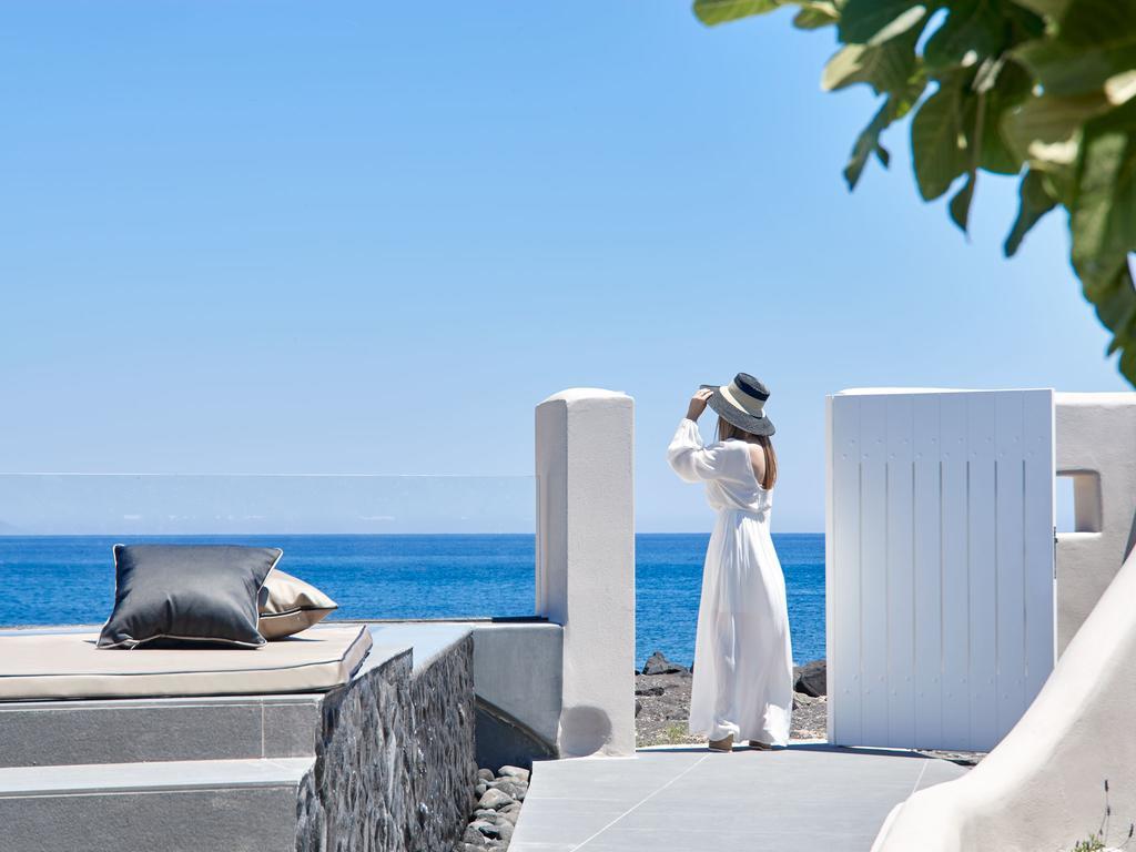 Incognito Beach Villa Santorini Kamári Екстериор снимка