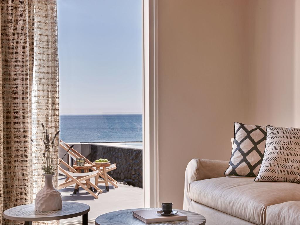 Incognito Beach Villa Santorini Kamári Екстериор снимка